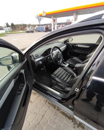 Volkswagen Passat cena 51900 przebieg: 245000, rok produkcji 2014 z Ełk małe 191